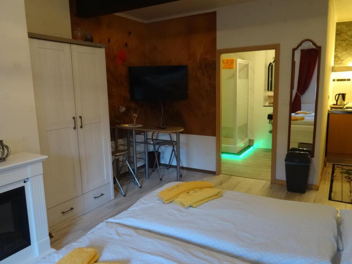 Pension & Gaestehaus Paffrath Grossbrembach Экстерьер фото